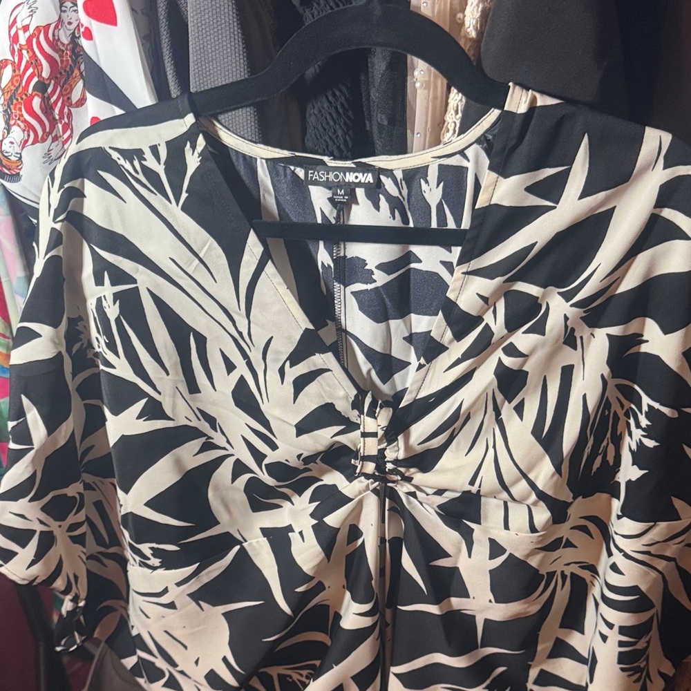 Fashion nova cover up / dress.
